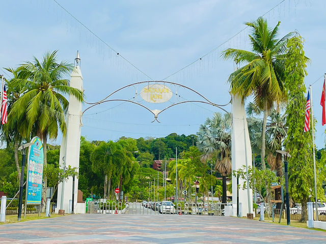Langkawi always feels like a perfect tropical escape👫😎❤️