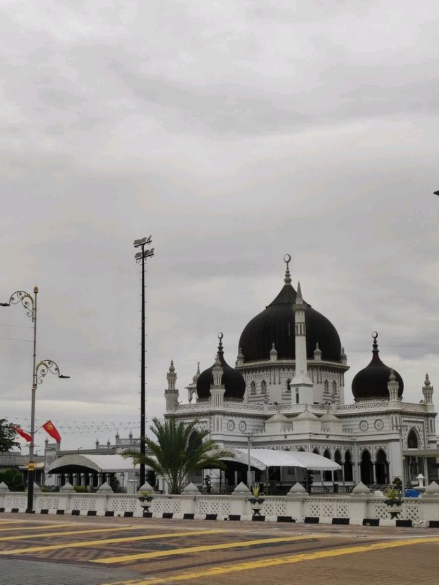 ขึ้นรถไฟไป Alor Setar Malaysia 