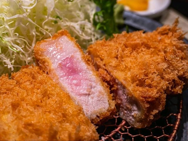 [후쿠오카 다이묘 맛집 - 흑돼지 돈카츠 쿠로마츠 다이묘점 (黒豚とんかつ くろまつ)]