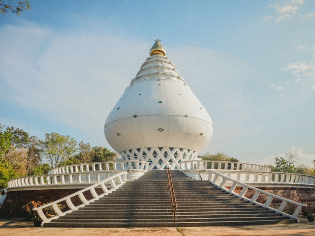 วัดป่าวิเวกธรรมชาน์ วัดสาขาที่ 7 ของวัดหนองป่าพง