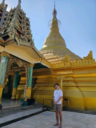 Wat Phra Kheo Kaew in Myawaddy, Myanmar
