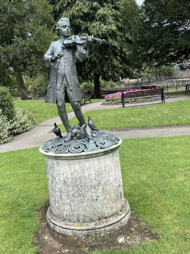 A weekend trip at the Parade Gardens