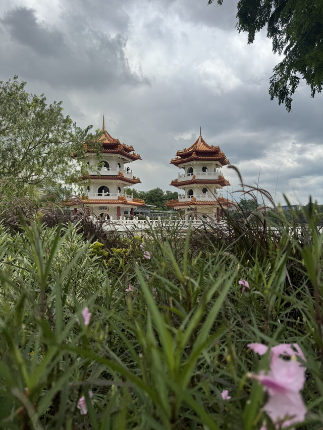 Leisurely walk in Chinese Garden