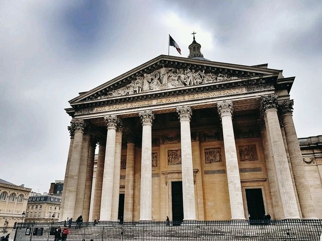 "Where Great Minds Rest: Discovering Le Panthéon, Paris