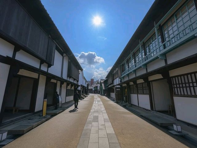 Step Into Japan’s Quirky Old Trade Days