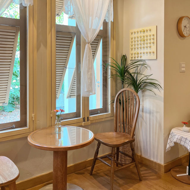 คาเฟ่น่ารักนครปฐม  𝗖𝗵𝗶𝗻𝘂 𝗖𝗼𝗳𝗳𝗲𝗲 