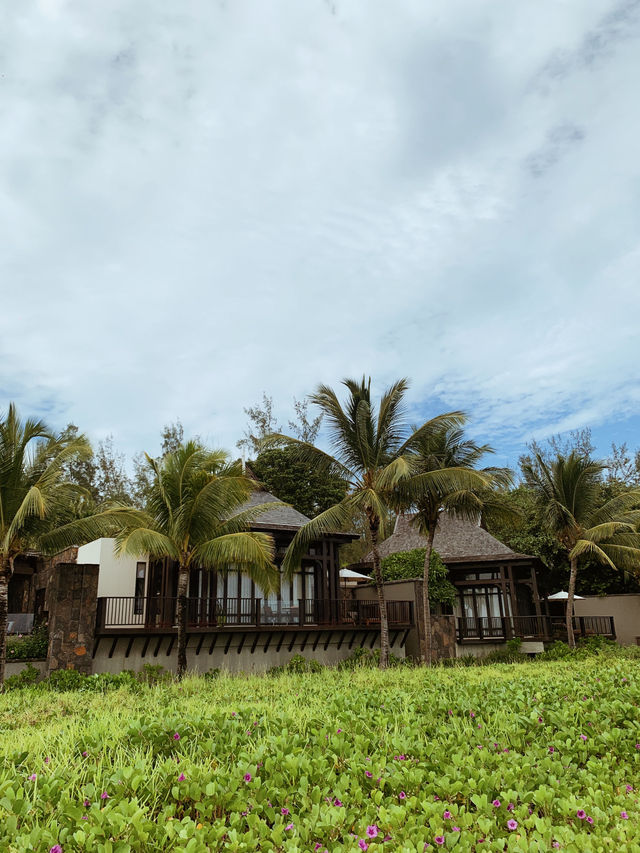 Where Mountains Meet the Sea: My Unforgettable Escape to The St. Regis Le Morne