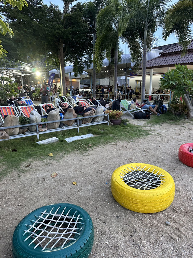 バンコク🇹🇭サムイ島にバスとフェリーを利用して移動！