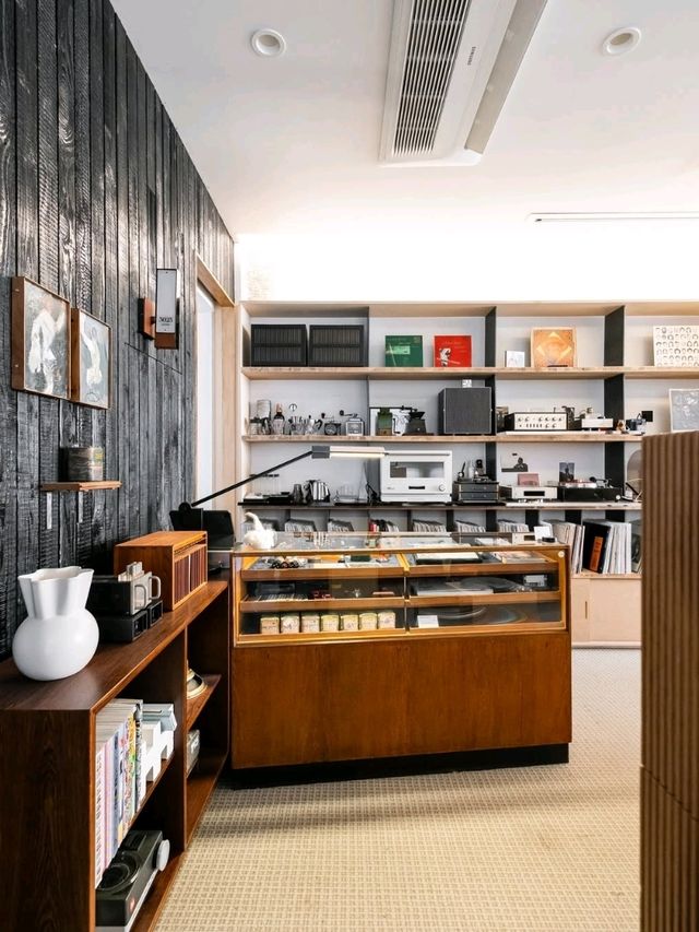 3025 CAFE