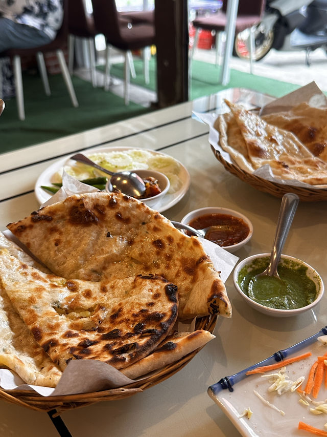 breakfast spots in Phuket 