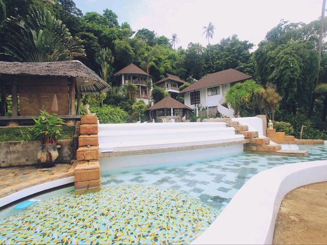 “เกาะหมาก โคโค่เคป รีสอร์ท” 🌴