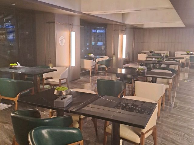 2025年深圳CP值超高新派酒店，$3xx 一晚，包早餐