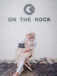  On The Rock Cafe สาขา สุราษฎร์ธานี 