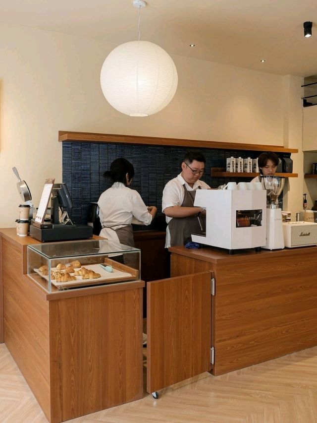 Pow+ Coffee Hanoi