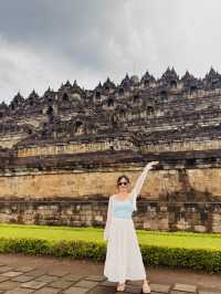 🇮🇩 🌧️ Borobudur After Rain | Walking Barefoot on Sacred Stones, Where History Washes the Soul 
