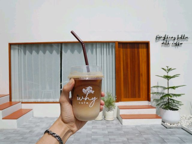 ☕ : Why Cafe คาเฟ่นครอินทร์ นนทบุรี