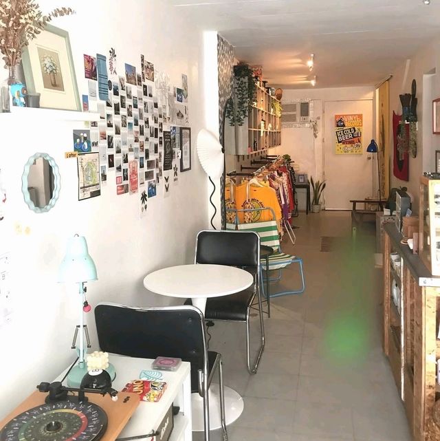 The BeachHouse Cafe