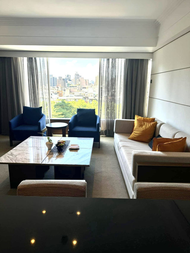 ✨台北の贅沢な隠れ家、Regent Taipeiで極上のひとときを。 美食とショッピング、癒しのスパが揃ったラグジュアリ