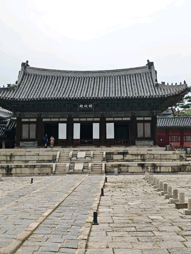 Chanyeonggung and Changdeokgung Palace, Seoul