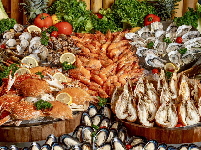 Seafood Night Buffet at Phuket Marriott Resort & Spa, Merlin Beach