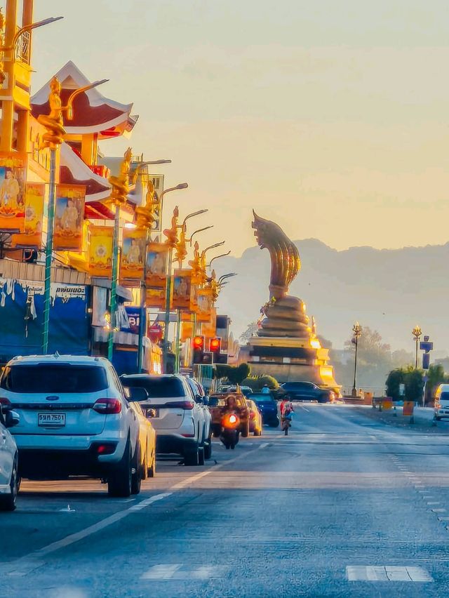 โรงแรมแลนด์มาร์ค นครพนม