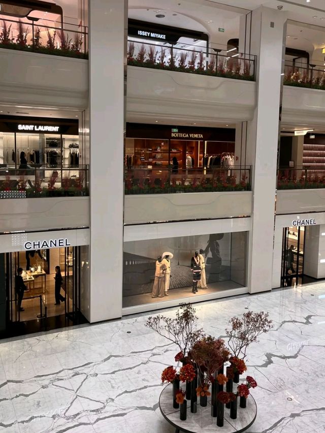 💼✨ Beijing SKP – The Most Luxurious Mall in the Capital! ✨🛍️