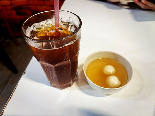🍜 Carbo & Bites – Cozy Pan Mee Café in Penang’s Summer Heat