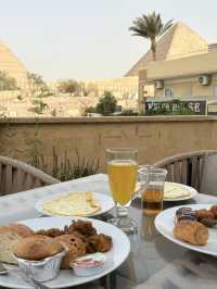 【エジプト🇪🇬】ピラミッドを眺めながら朝食がとれるコスパ最強ホテル