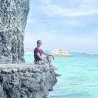 Sun+sky+water+sand=Happiness in Boracay