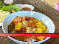 มดแดง - ก๋วยเตี๋ยวสุโขทัยบ้านสวน