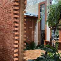 Kunst Bake n’ Cof –คาเฟ่มินิมอลสุดอบอุ่นกลางอยุธยา
