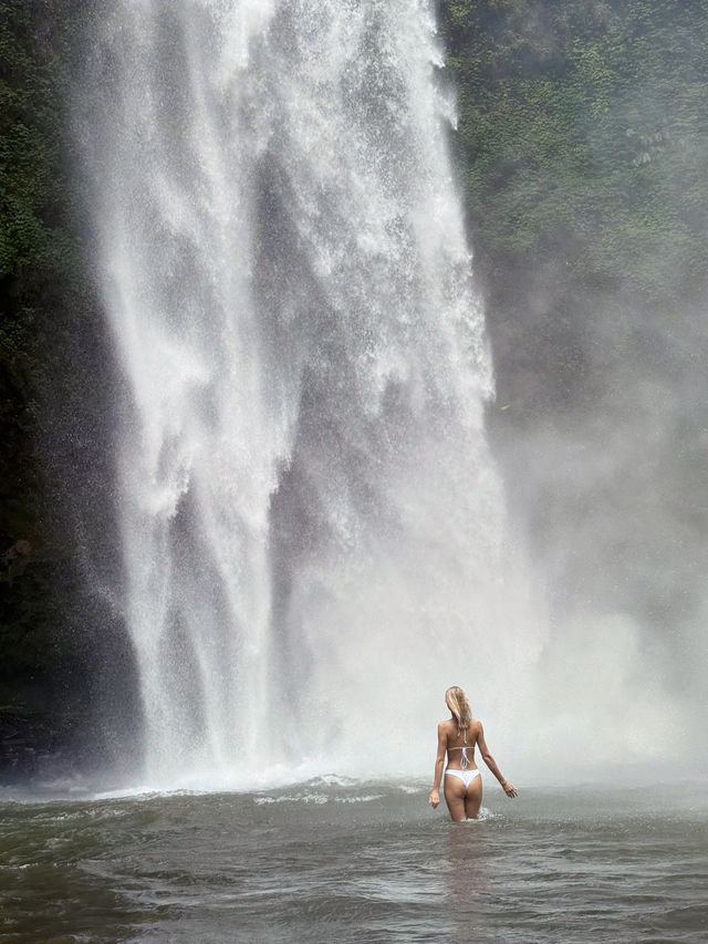 💧 Bali’s Hidden Gem: Nung Nung Waterfall — A Dream for Creators 📸🌿