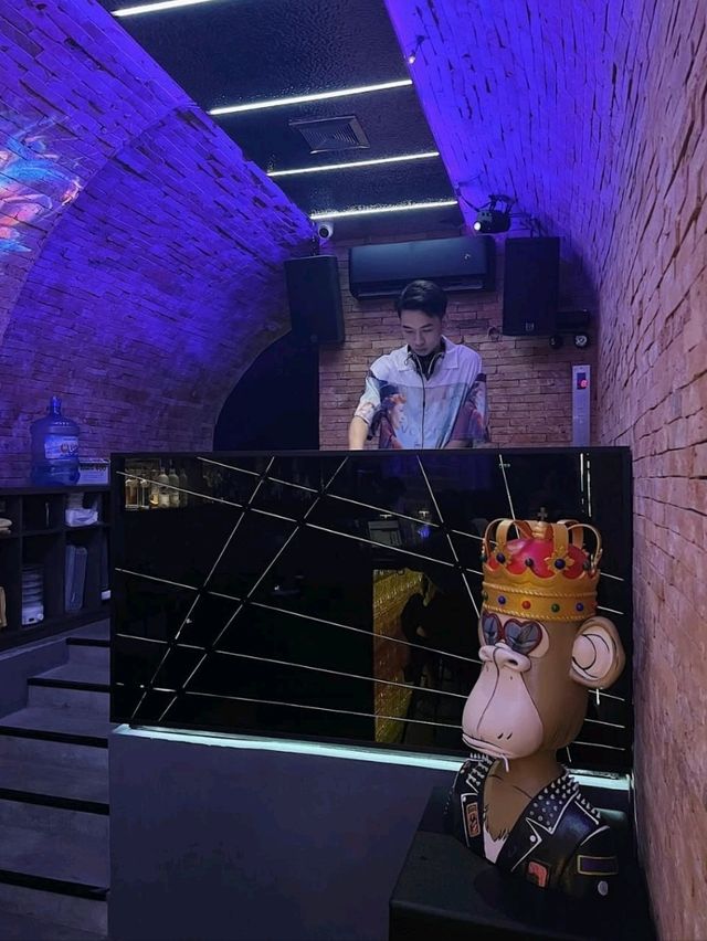 Parallel Cocktail Bar is a sleek