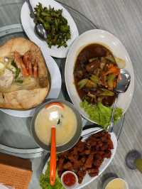 From Coconut Tom Yum to Crispy Pork—Hongti’s Flavor Parade