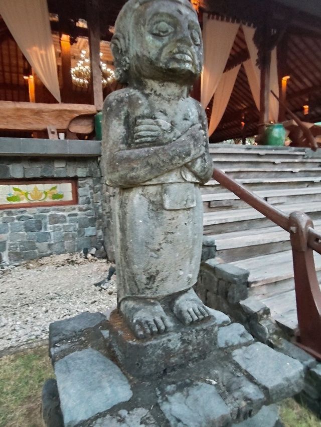 A Sunset Feast by the Sea — Grand International Dining at Taman Bhagawan