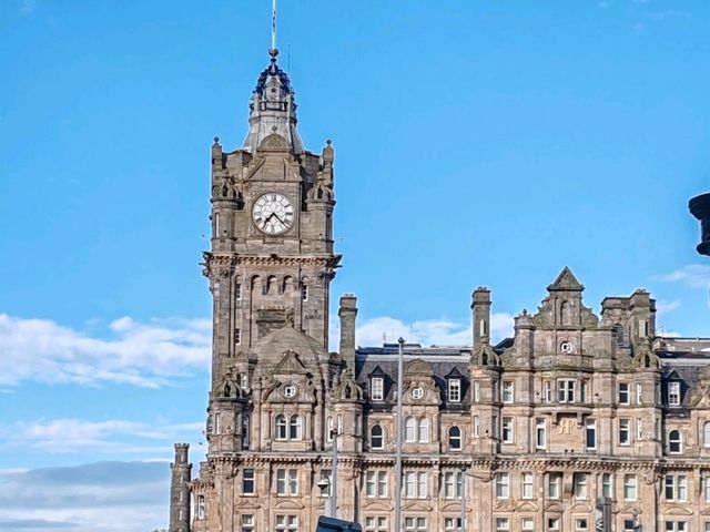 The Royal Mile: A Scottish Tapestry of Time