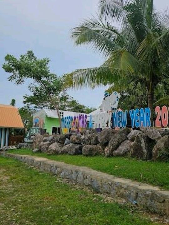 Hug village 