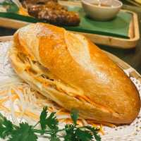 คาเฟ่ลึกลับในฮานอย Hidden Gem Cafe Hanoi