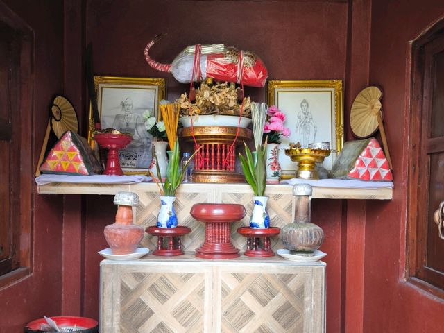 วัดพระธาตุหริภุญชัยวรมหาวิหาร  วัดพระธาตุหริภุญชัยวรมหาวิหาร