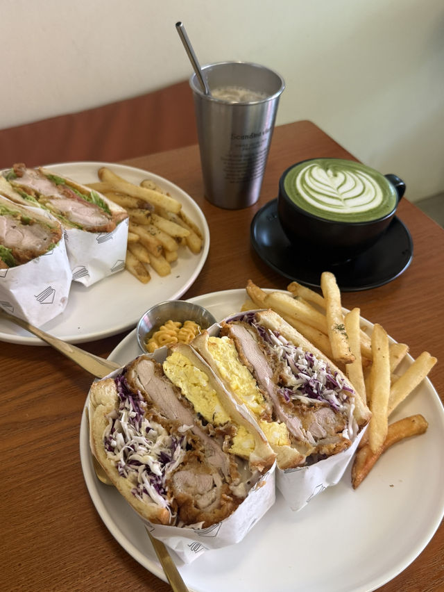 ☕🍵 Matcha Latte & Pesto Sandwich @ Bay Avenue, Bayan Lepas 🥪✨