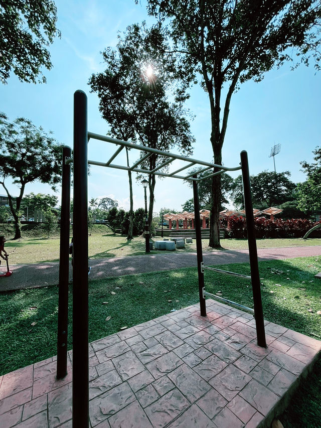 Taman Tasik Permaisuri: Lush Escape for Relaxation and Fitness