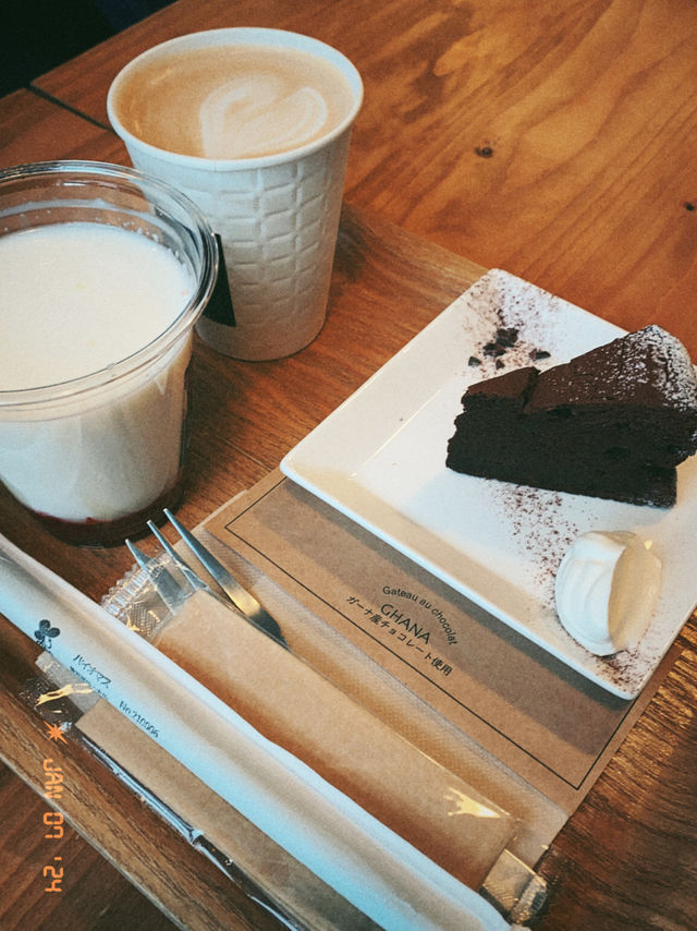 ニセコの牧場カフェで自然と甘さを味わう:MILK KOBOで至福のティータイム ニセコの牧場カフェで自然と甘さを味わう:MILK KOBOで至福のティータイム