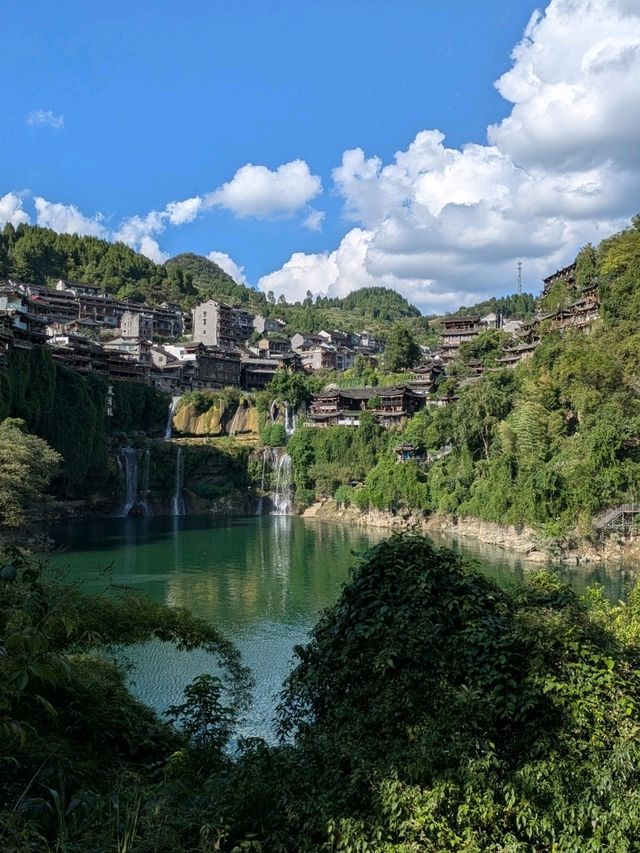 Furong Ancient City: Neon Nights & Ancient Vibes Daytrip from Zhangjiajie