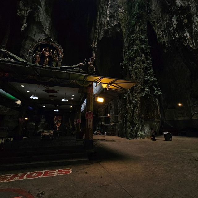 Batu Caves – The Stairs to the Sky