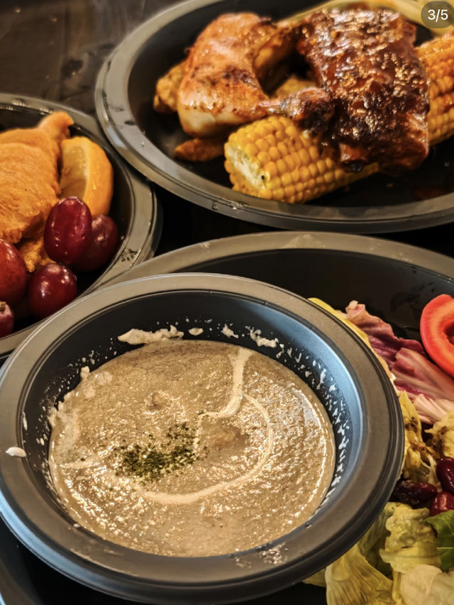 The Three Broomsticks — So photogenic and delicious! 🧹✨