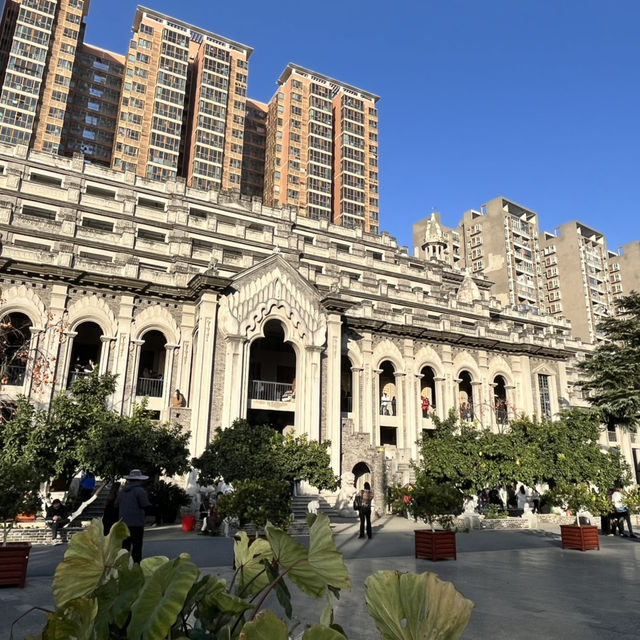 🛕 Gude Temple (古德寺) — A Stunning Mix of East & West