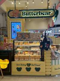 Butterbear — โลกสีหวานของขนม ตุ๊กตา และอาร์ททอย 