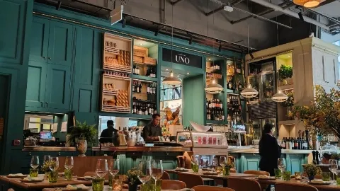 Surga Dunia bagi Pecinta Keju｜Restoran Italia "UNO" di Tai Kok Tsui — traveler post in Parma