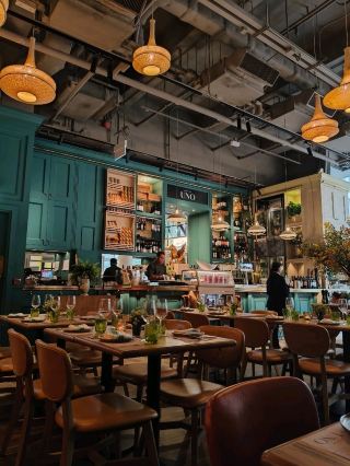 The Ultimate Paradise for Cheese Lovers | "UNO" Italian Restaurant in Tai Kok Tsui.