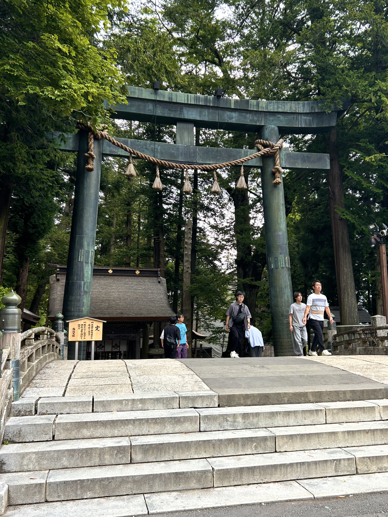 A day trip from Tokyo! A journey to Suwa Grand Shrine and its retro approach road ⛩️🇯🇵